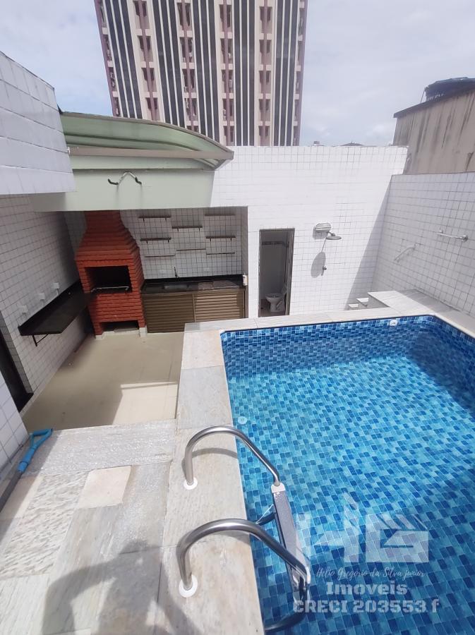 Sobrado à venda com 3 quartos, 200m² - Foto 1