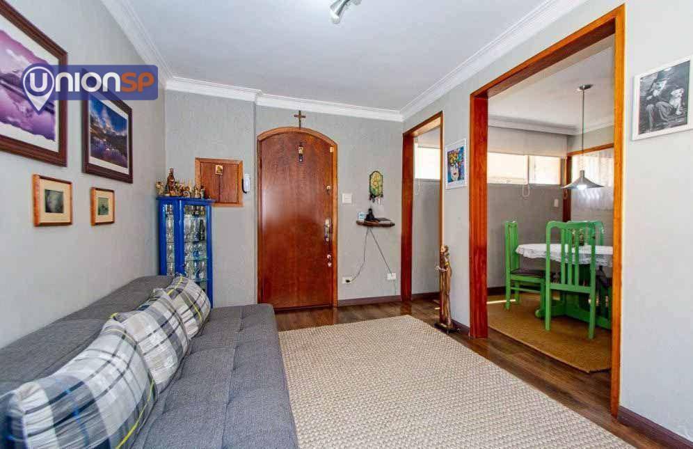 Apartamento à venda com 3 quartos, 64m² - Foto 2