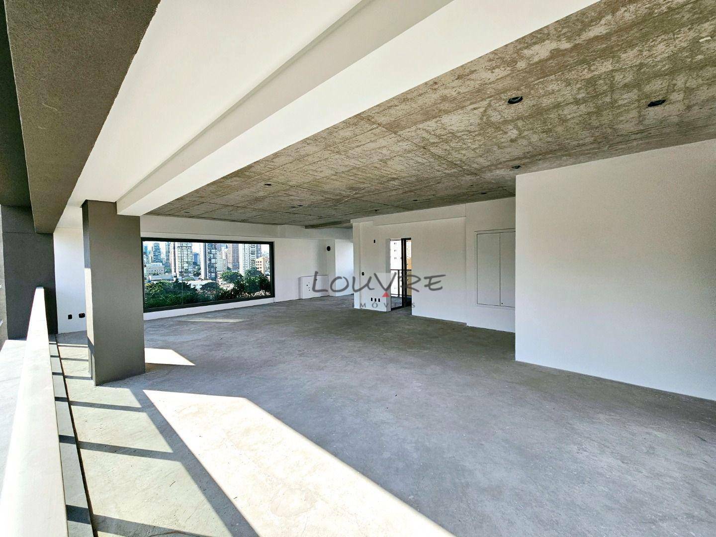 Apartamento à venda com 3 quartos, 227m² - Foto 7