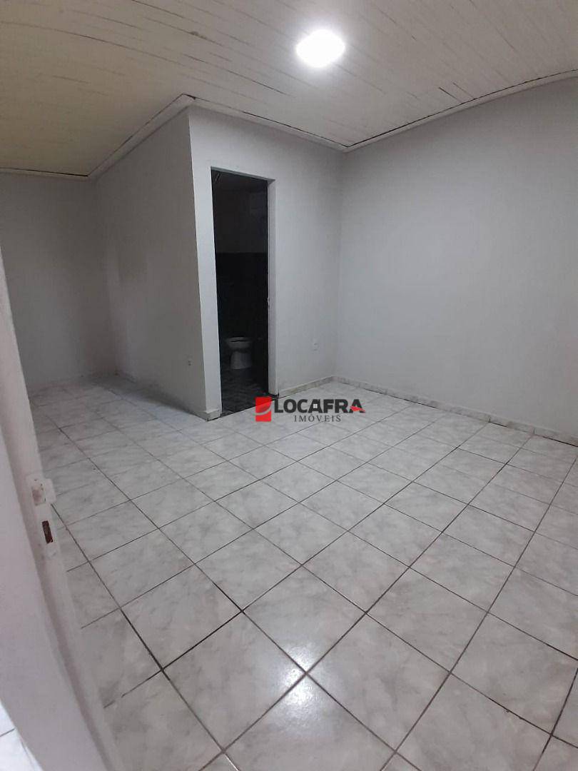 Casa à venda com 3 quartos, 160m² - Foto 14