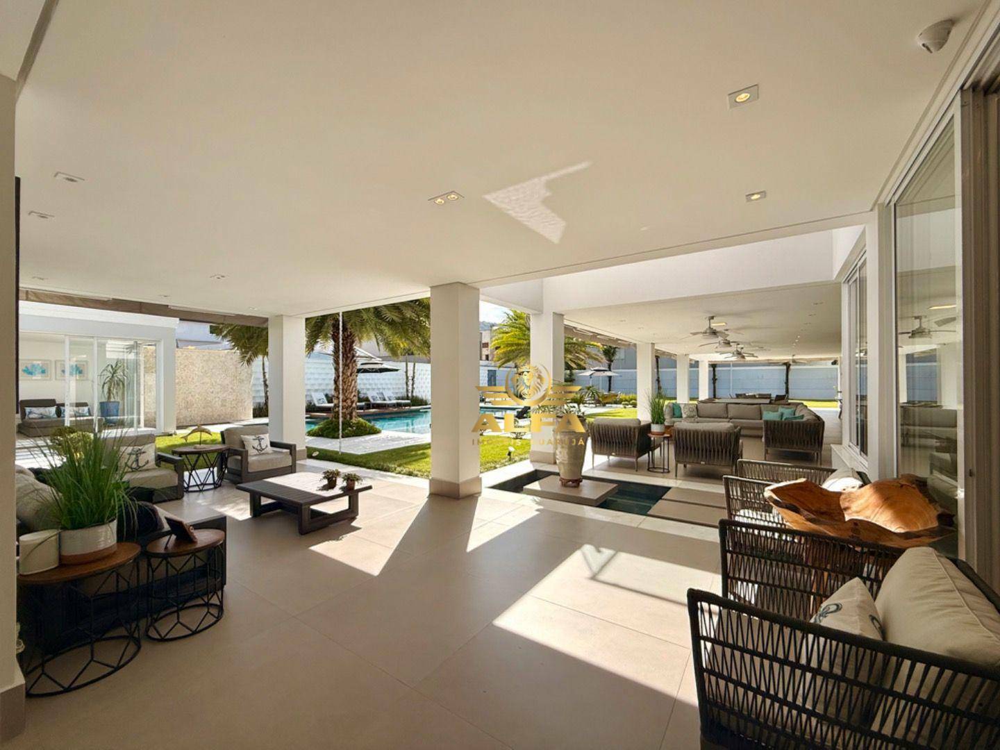 Casa de Condomínio à venda com 8 quartos, 1055m² - Foto 52