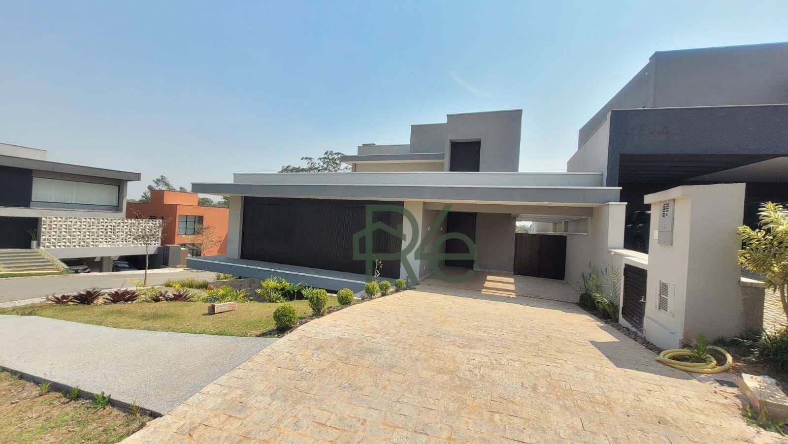 Casa de Condomínio à venda com 3 quartos, 330m² - Foto 2