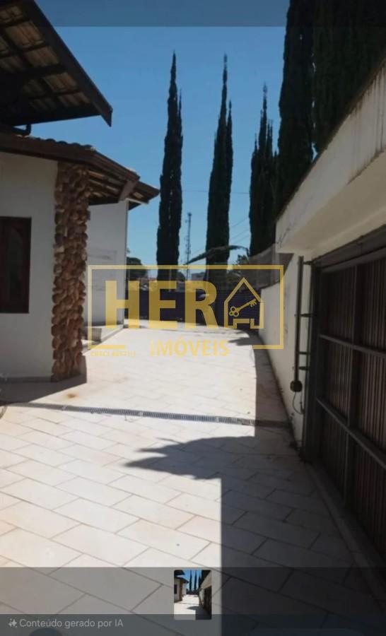 Casa para alugar com 4 quartos, 485m² - Foto 21