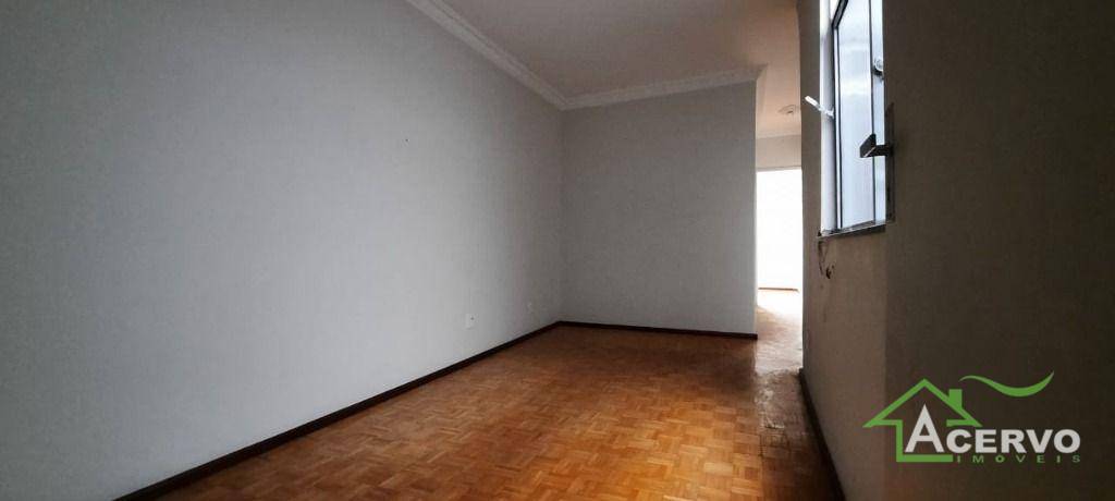 Apartamento à venda com 2 quartos, 74m² - Foto 11