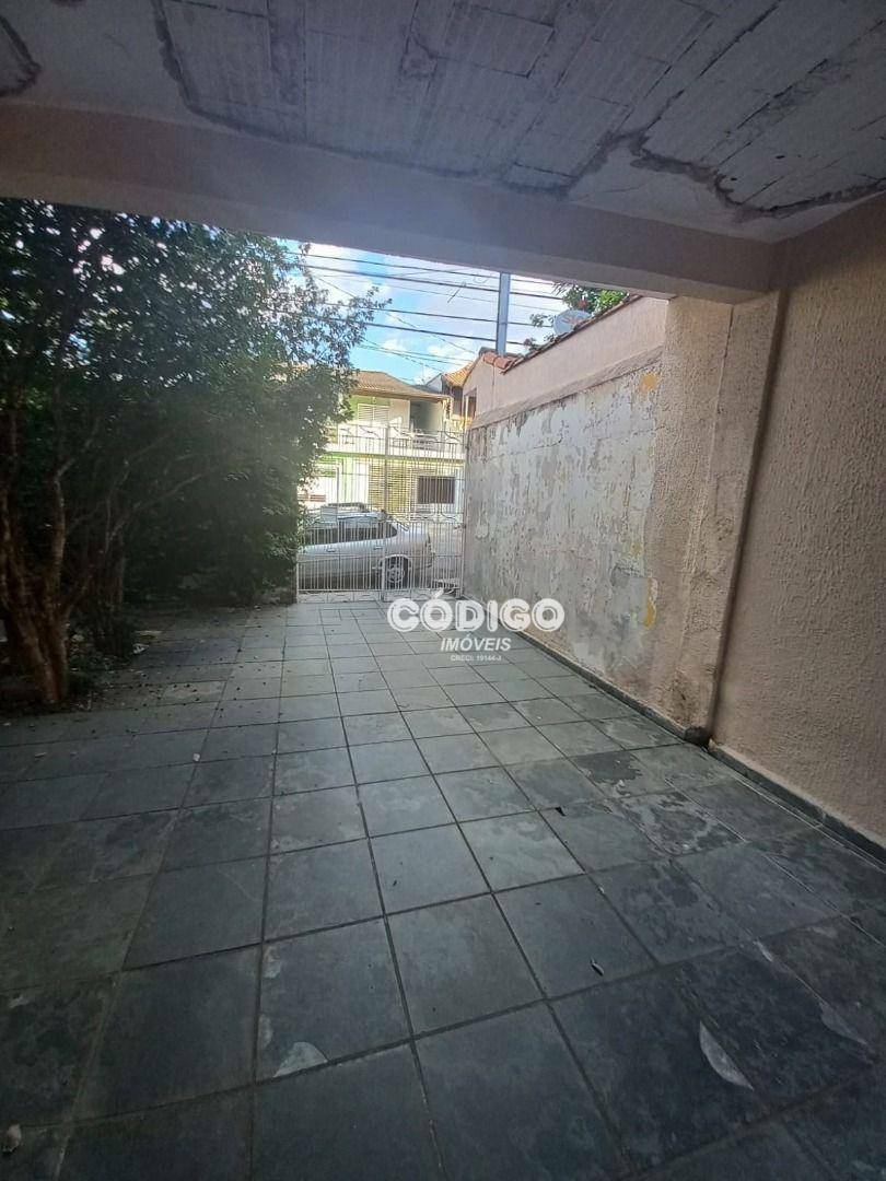 Casa à venda com 3 quartos, 130m² - Foto 2