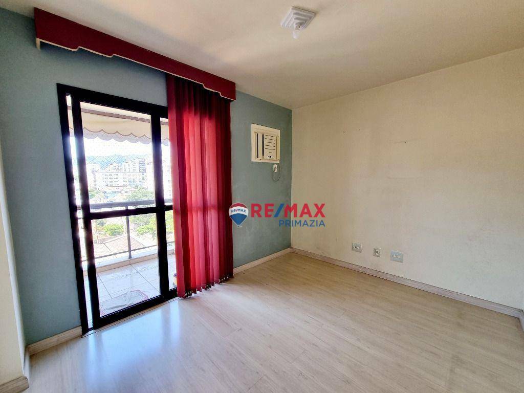 Apartamento à venda com 3 quartos, 105m² - Foto 16