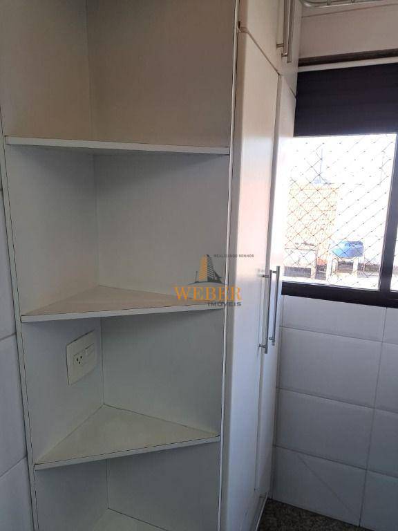 Apartamento à venda com 2 quartos, 60m² - Foto 25