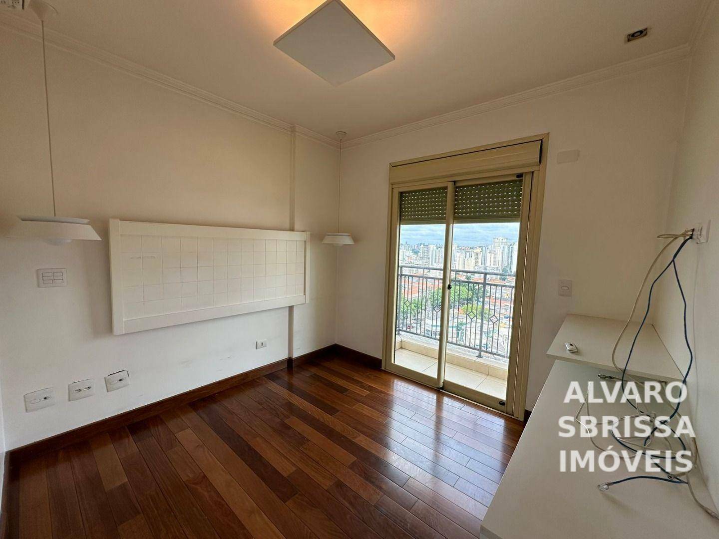 Apartamento à venda com 4 quartos, 152m² - Foto 16