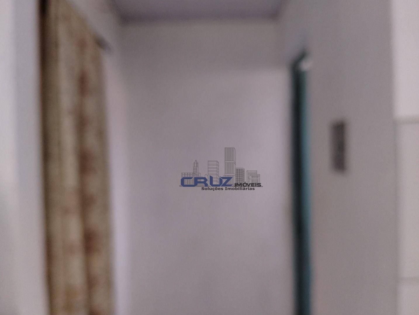Casa à venda com 1 quarto, 45m² - Foto 13