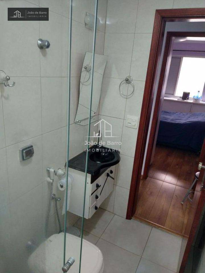 Apartamento à venda com 3 quartos, 87m² - Foto 15