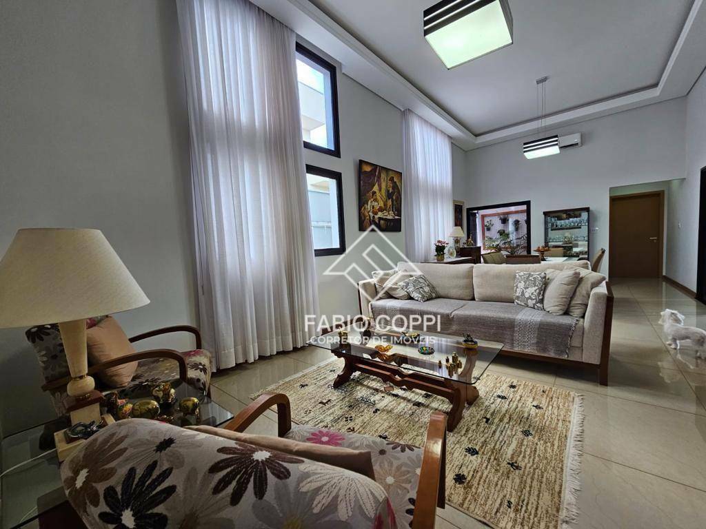 Casa de Condomínio à venda com 3 quartos, 330m² - Foto 5