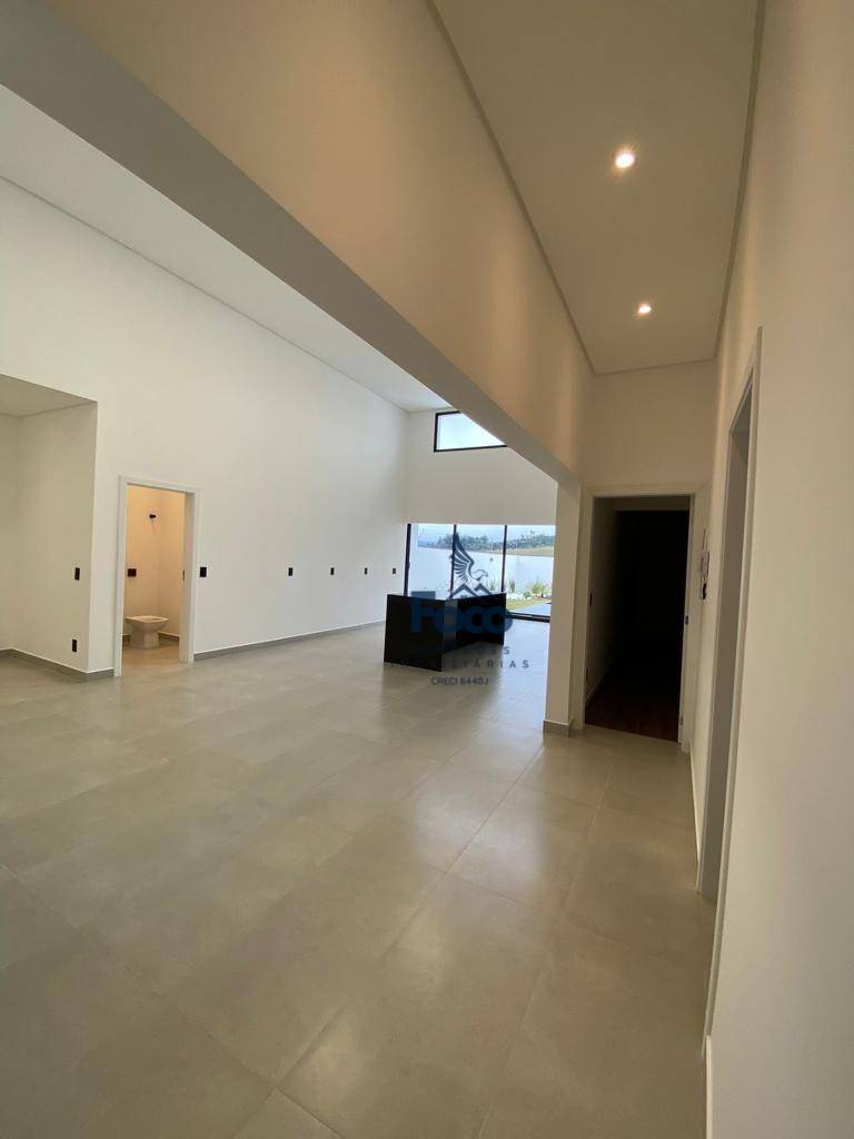 Casa à venda com 3 quartos, 180m² - Foto 7