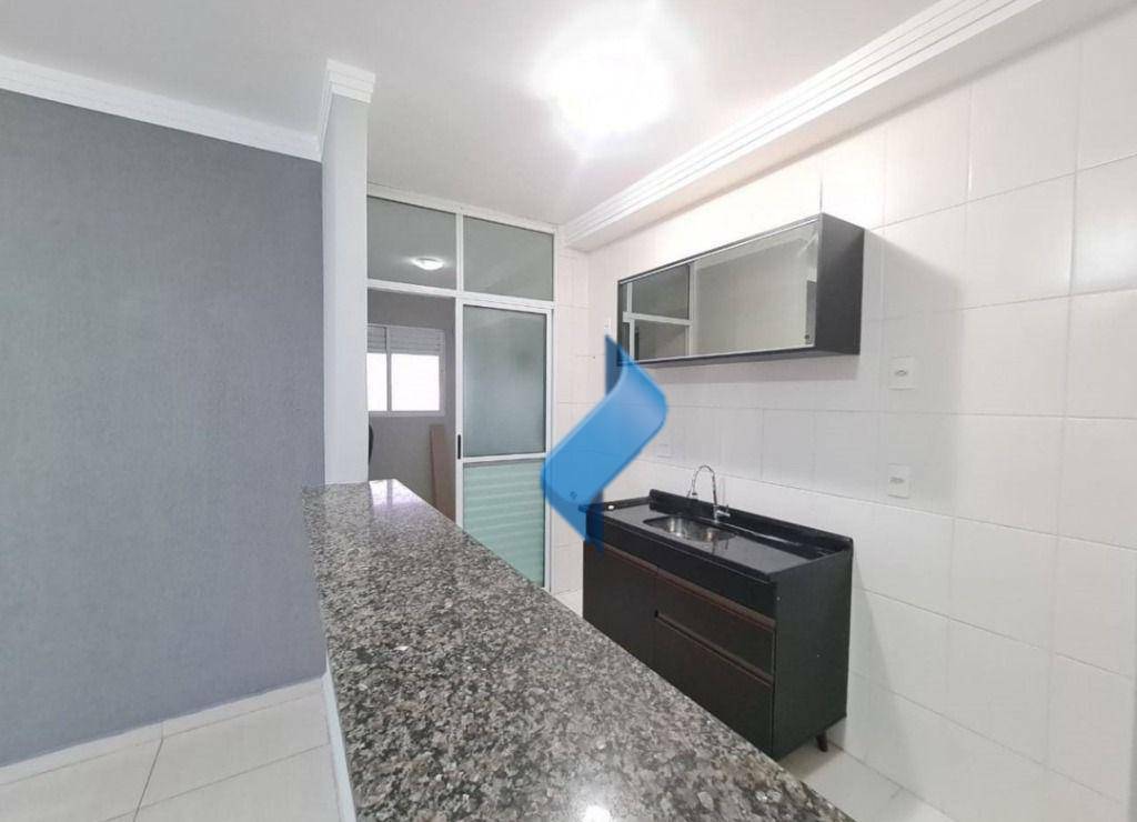 Apartamento à venda com 3 quartos, 70m² - Foto 3