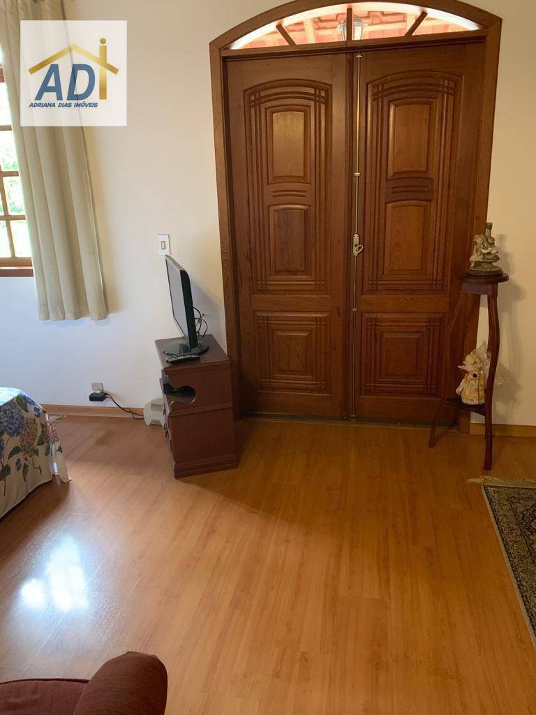 Casa à venda com 3 quartos, 282m² - Foto 24