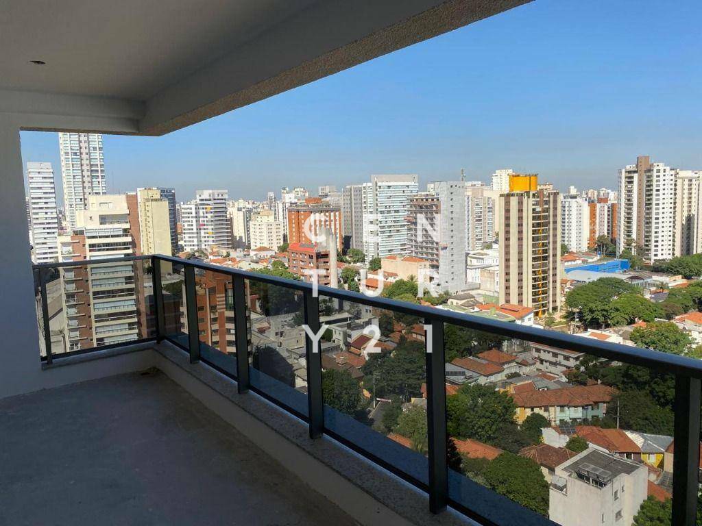 Apartamento à venda com 3 quartos, 181m² - Foto 1