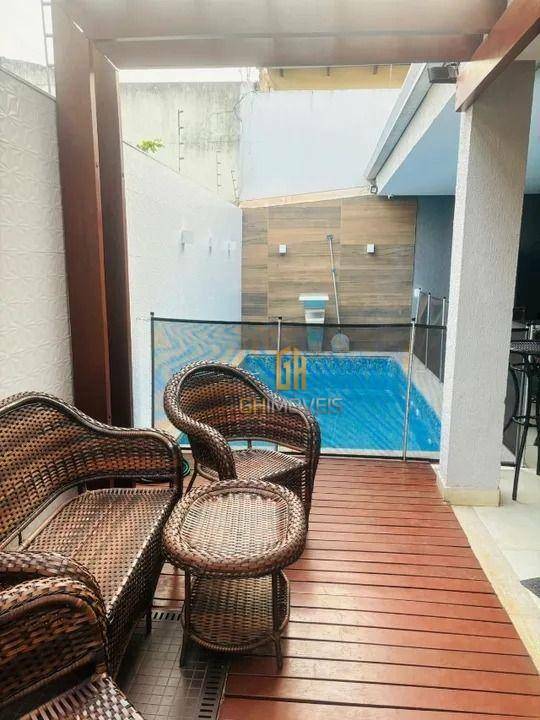 Sobrado à venda com 3 quartos, 210m² - Foto 12