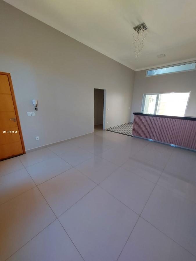 Casa à venda com 3 quartos, 131m² - Foto 34