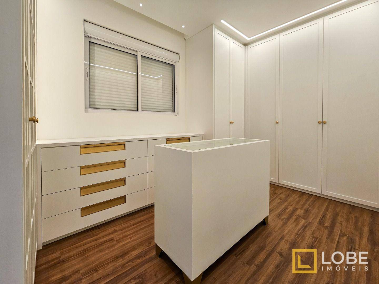 Apartamento à venda com 2 quartos, 146m² - Foto 13