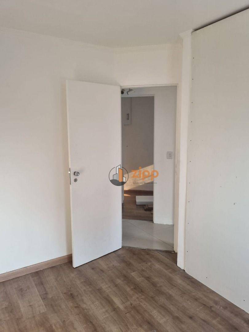 Apartamento à venda e aluguel com 3 quartos, 70m² - Foto 9