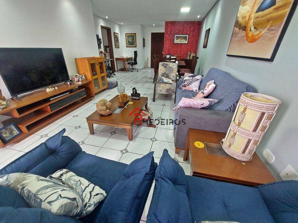 Apartamento à venda com 2 quartos, 115m² - Foto 4