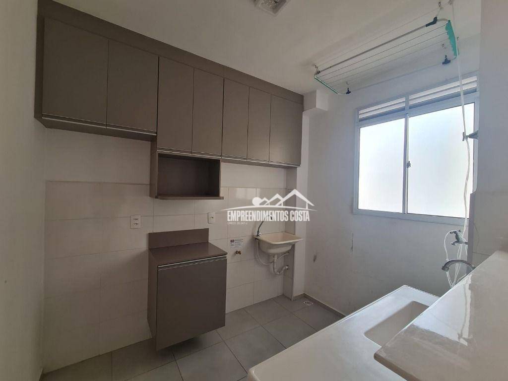 Apartamento à venda com 2 quartos, 40m² - Foto 6