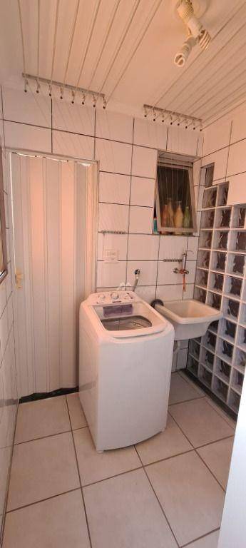 Apartamento à venda com 2 quartos, 60m² - Foto 3