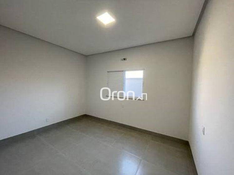 Casa de Condomínio à venda com 3 quartos, 180m² - Foto 4