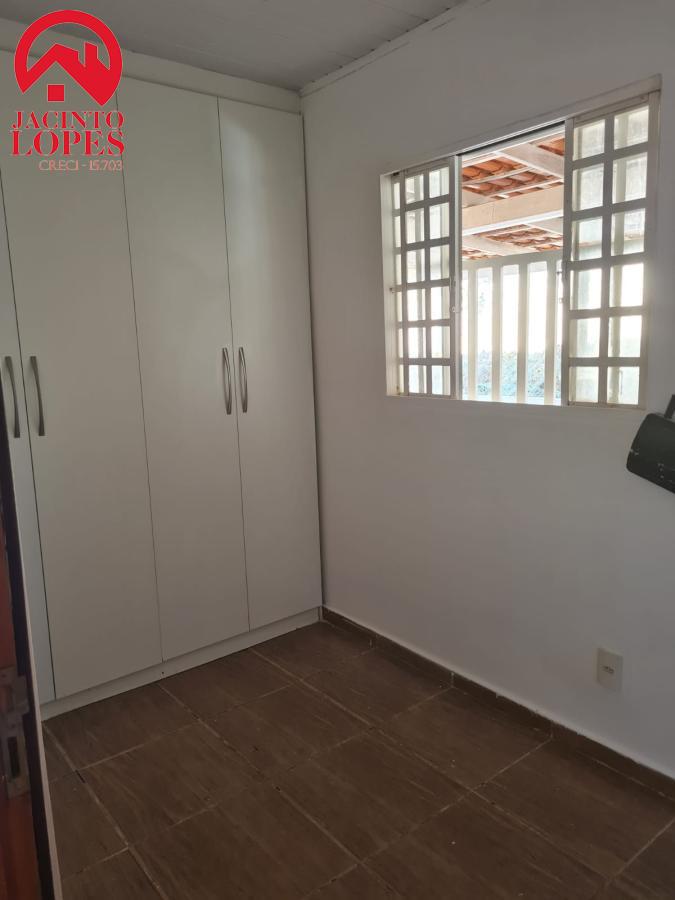 Casa à venda com 3 quartos, 200m² - Foto 9