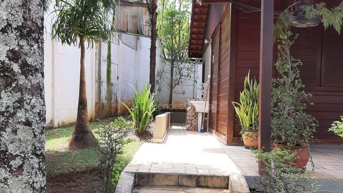 Chácara à venda com 3 quartos, 195m² - Foto 32