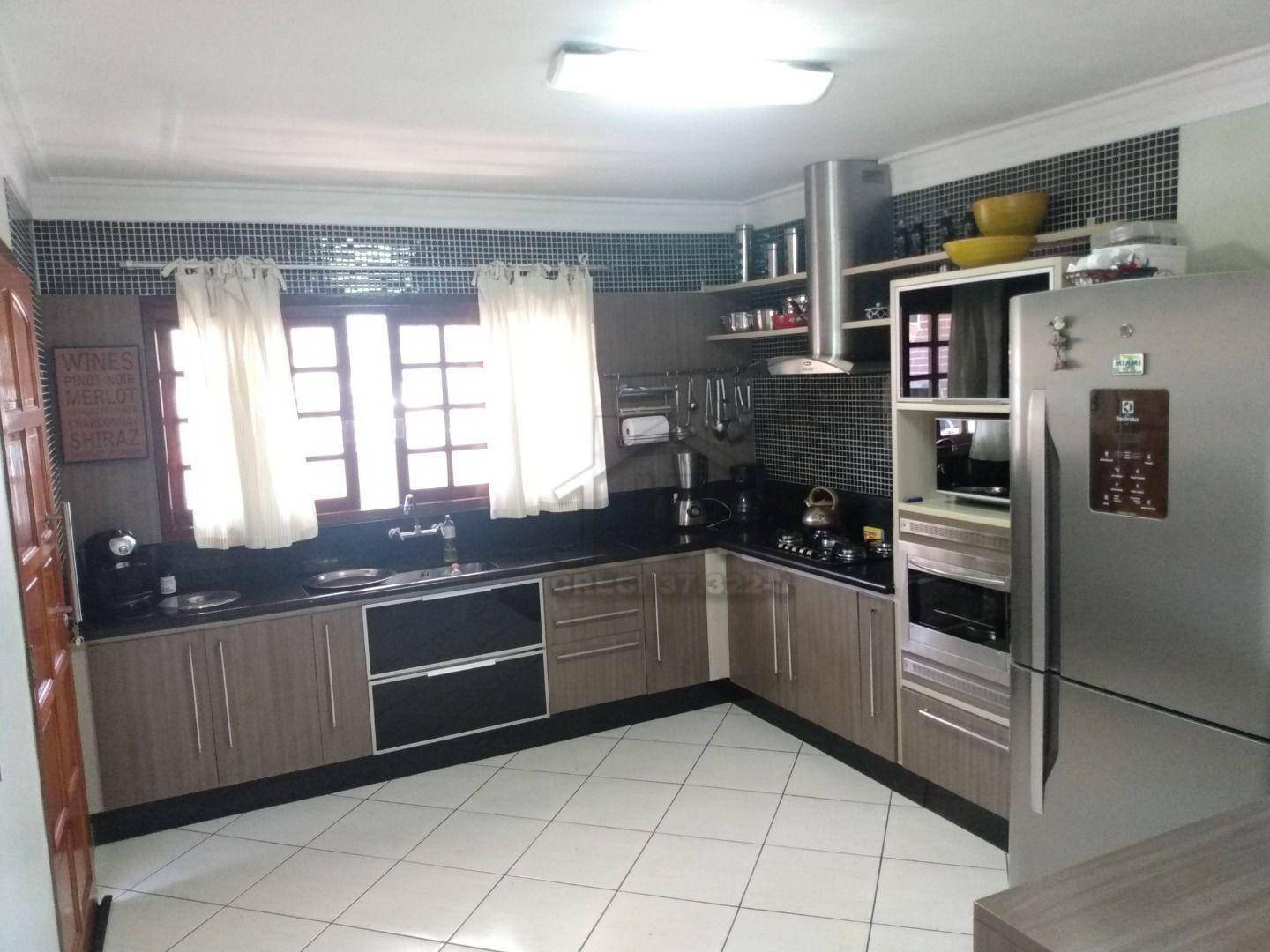 Casa à venda com 2 quartos, 125M2 - Foto 9