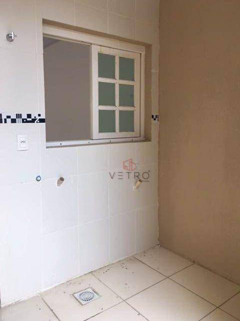 Casa à venda com 2 quartos, 59m² - Foto 12