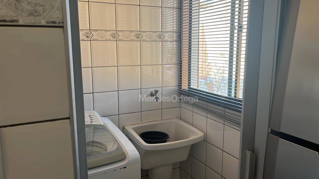 Apartamento à venda com 2 quartos, 66m² - Foto 11