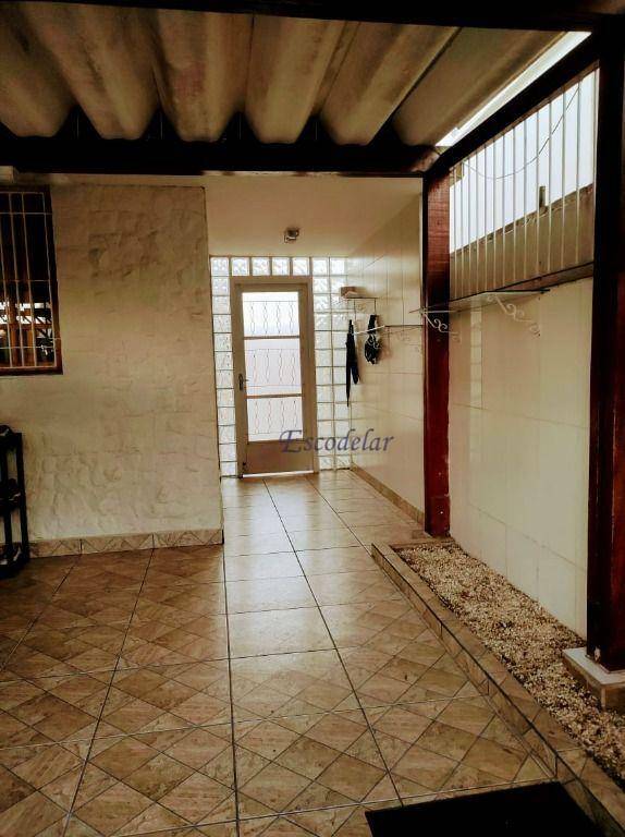 Sobrado à venda com 4 quartos, 132m² - Foto 1