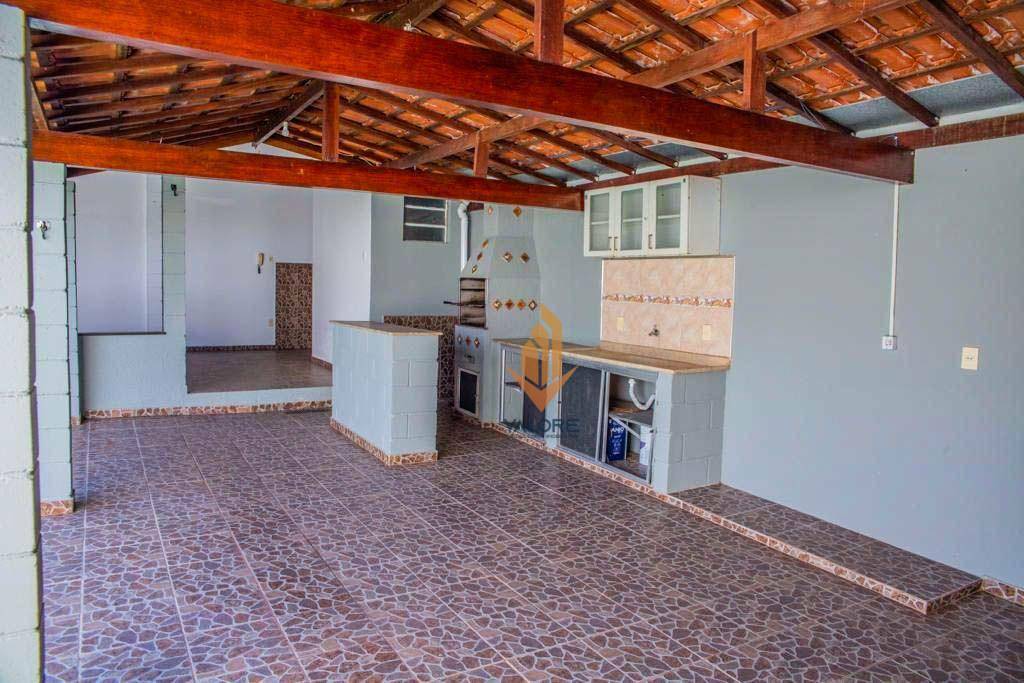 Casa à venda com 3 quartos, 286m² - Foto 30