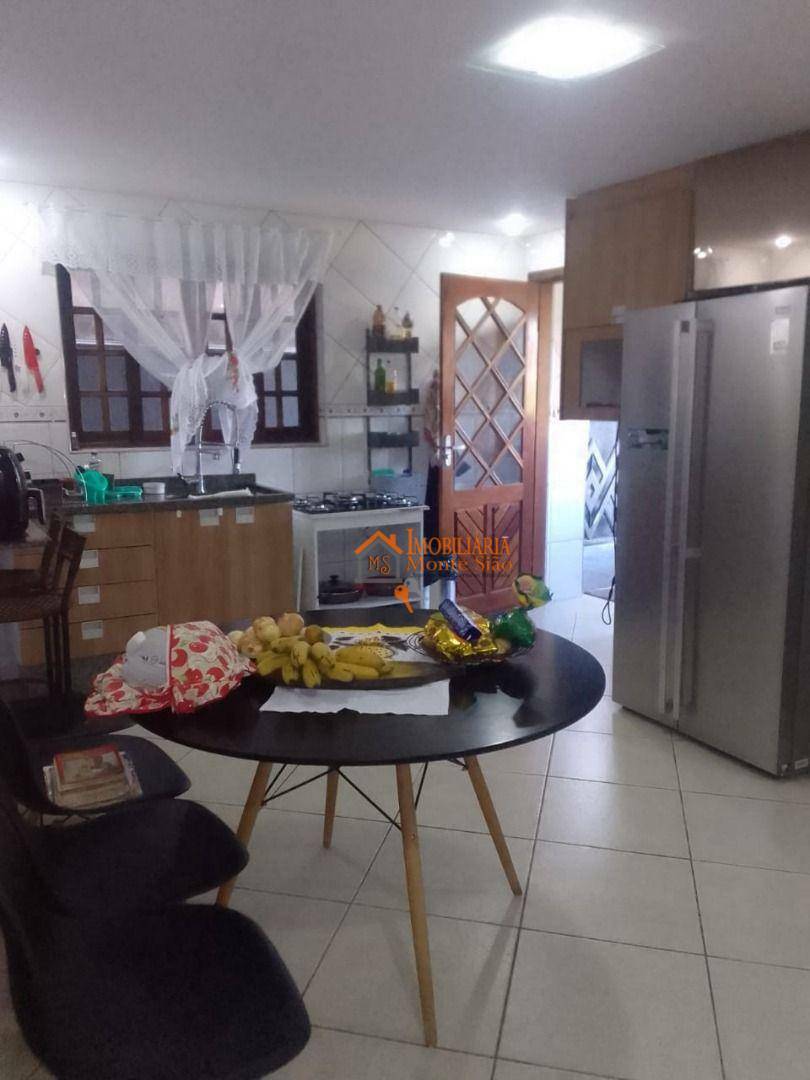 Sobrado à venda com 4 quartos, 218m² - Foto 5