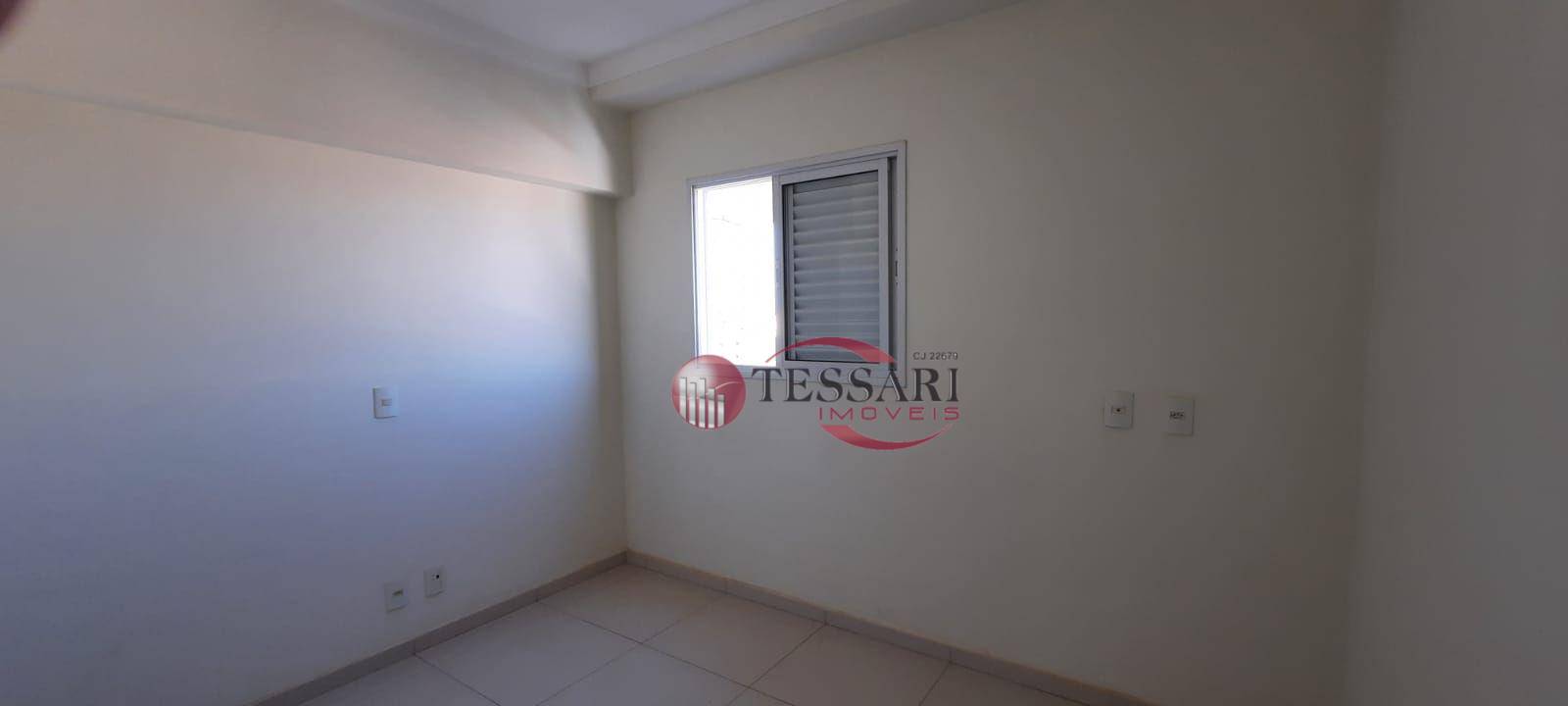 Apartamento à venda com 3 quartos, 75m² - Foto 5