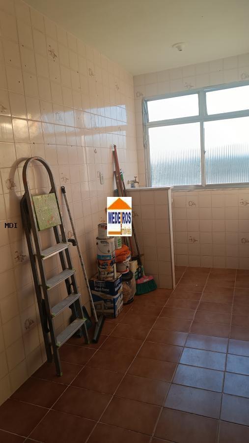 Apartamento à venda com 2 quartos, 70m² - Foto 27