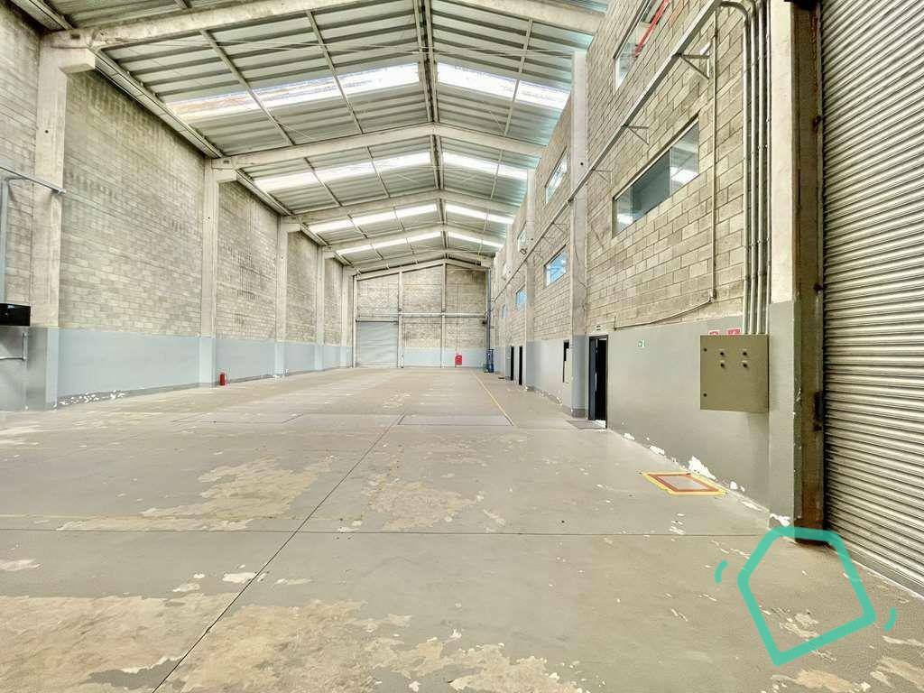 Depósito-Galpão-Armazém à venda e aluguel, 1250m² - Foto 21