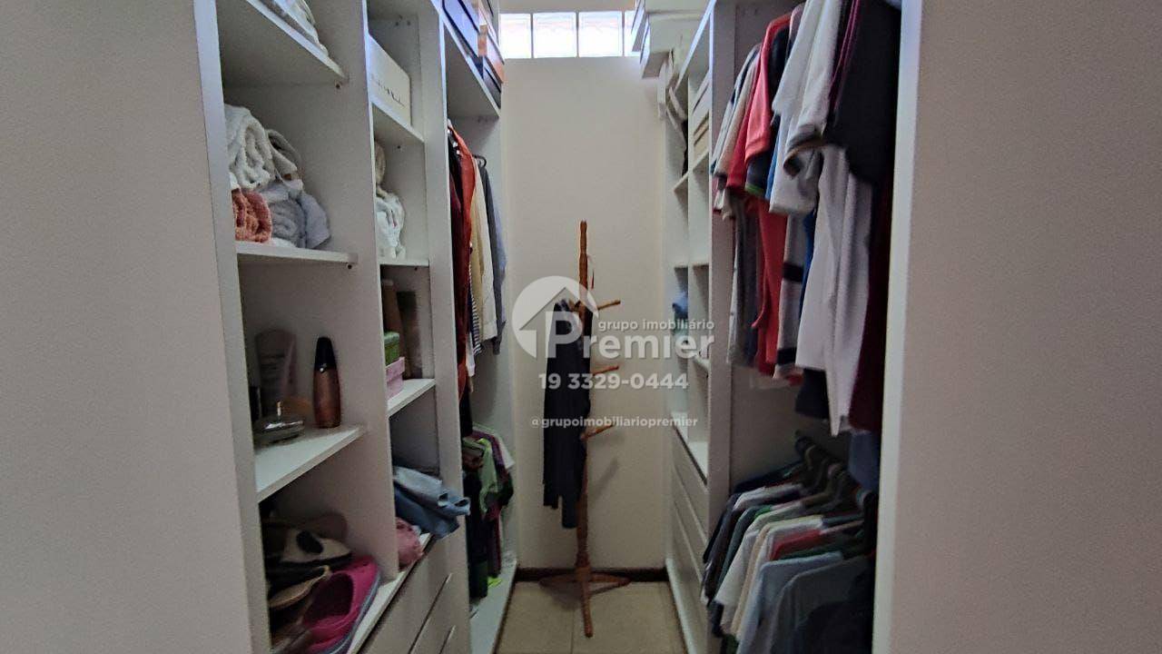 Casa à venda com 3 quartos, 214m² - Foto 25