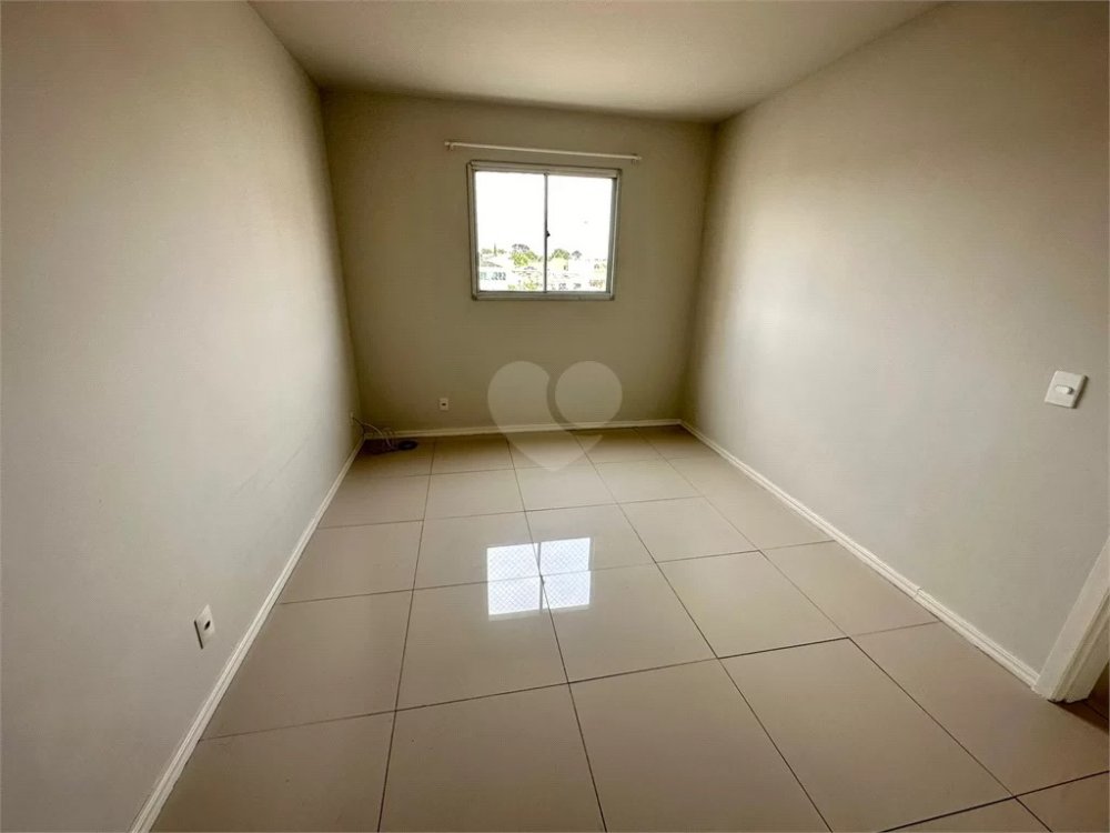 Apartamento à venda com 2 quartos, 57m² - Foto 12