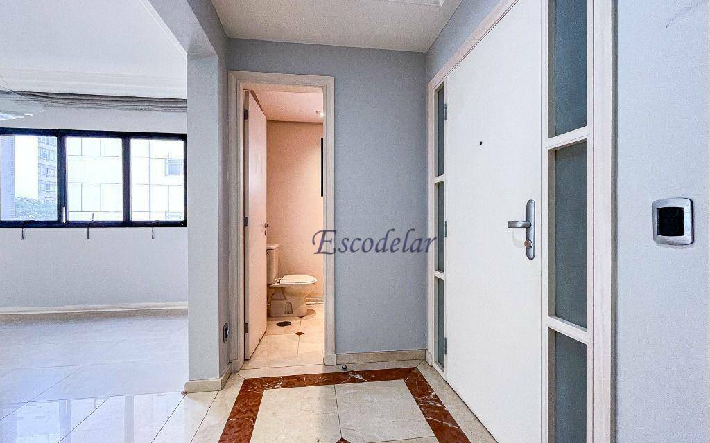 Apartamento à venda com 4 quartos, 180m² - Foto 10