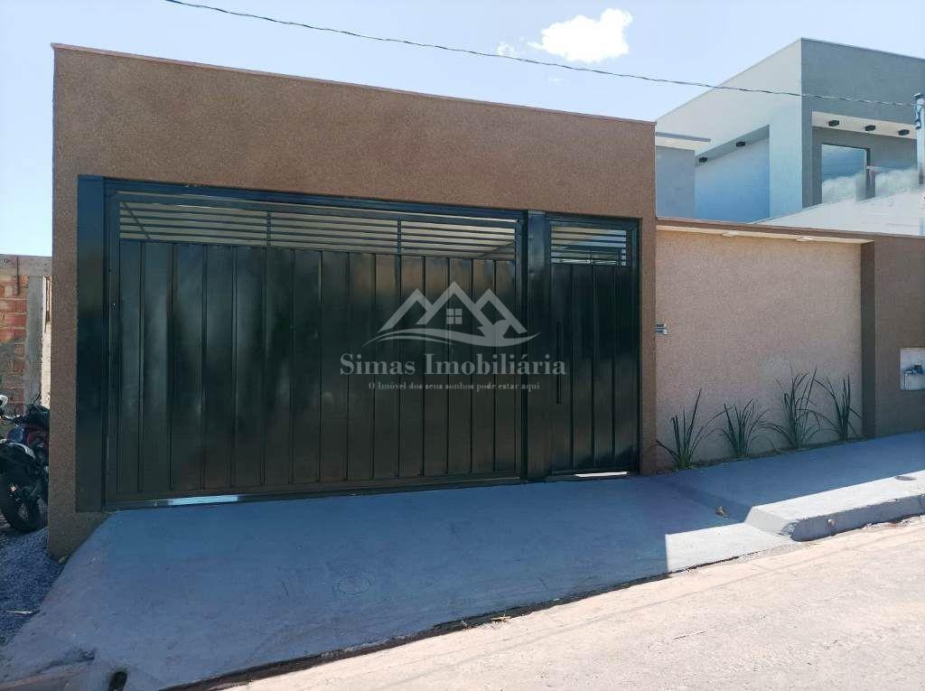 Casa à venda com 2 quartos, 221m² - Foto 1