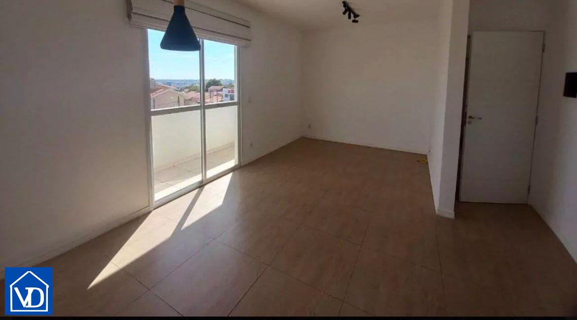 Apartamento à venda com 2 quartos, 67m² - Foto 1