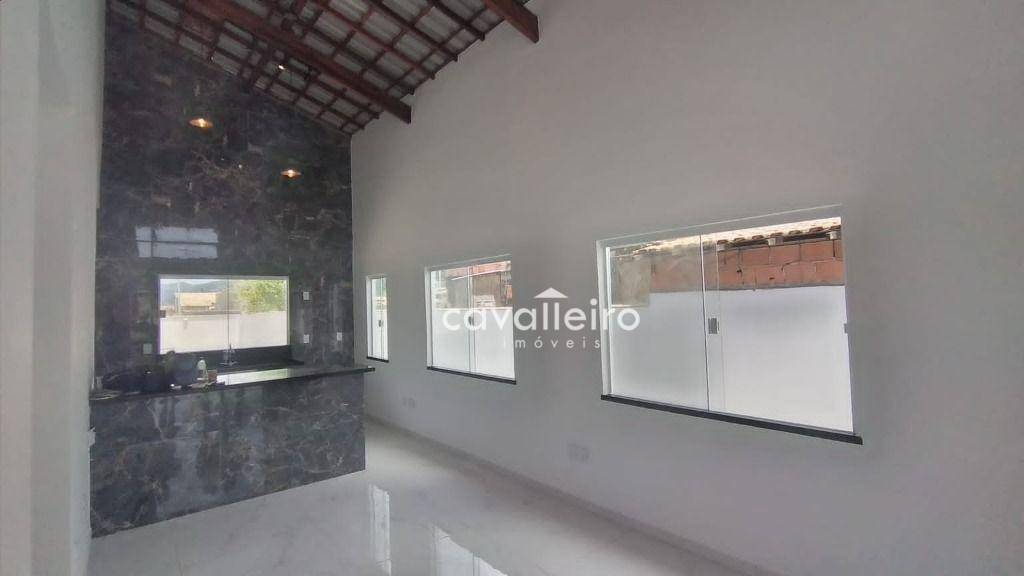 Casa à venda com 3 quartos, 98m² - Foto 14