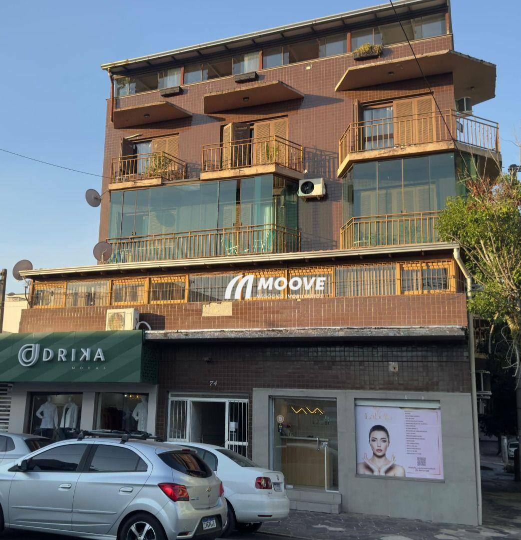 Cobertura à venda com 3 quartos, 210m² - Foto 1