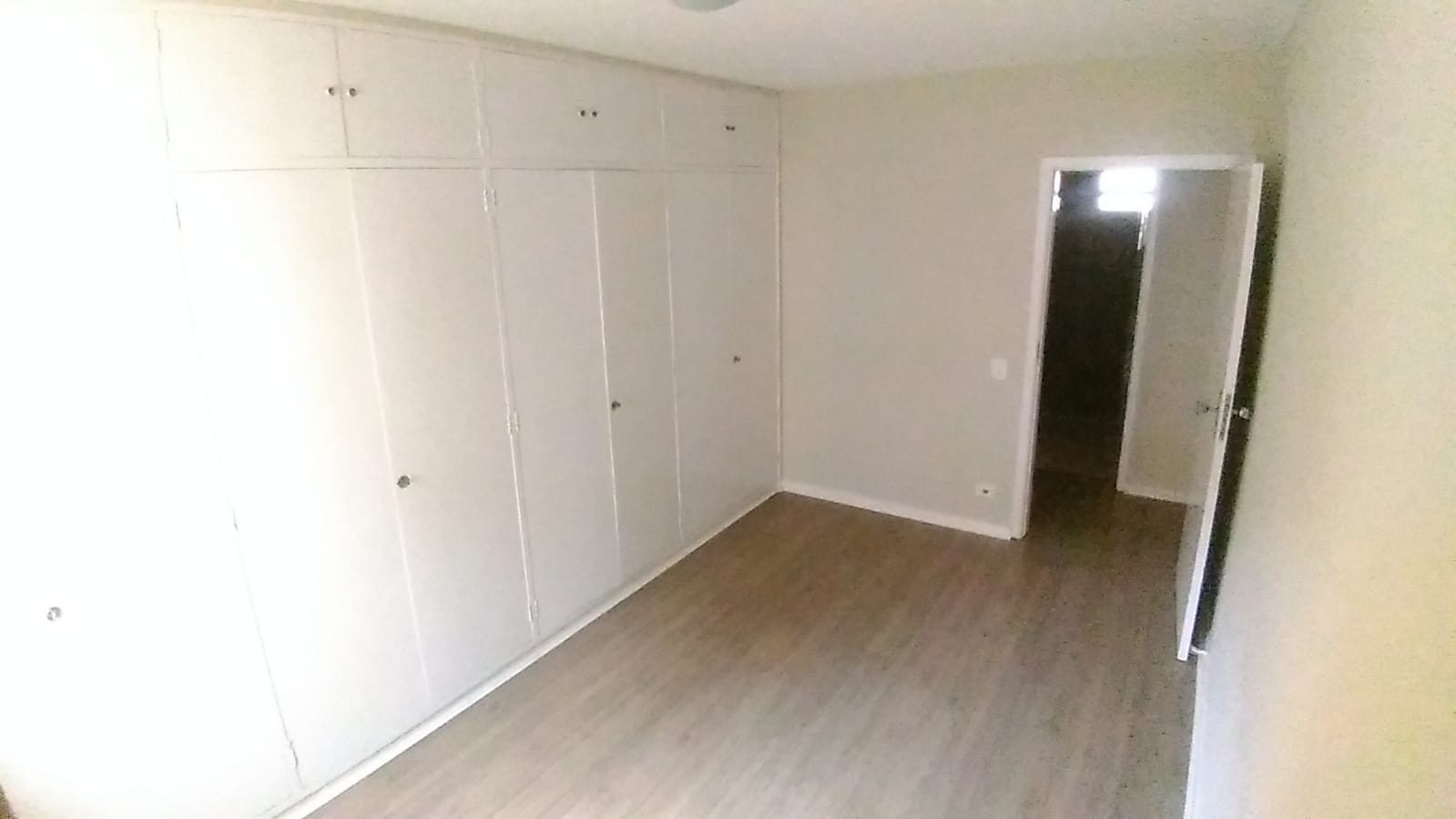 Apartamento à venda com 3 quartos, 113m² - Foto 10