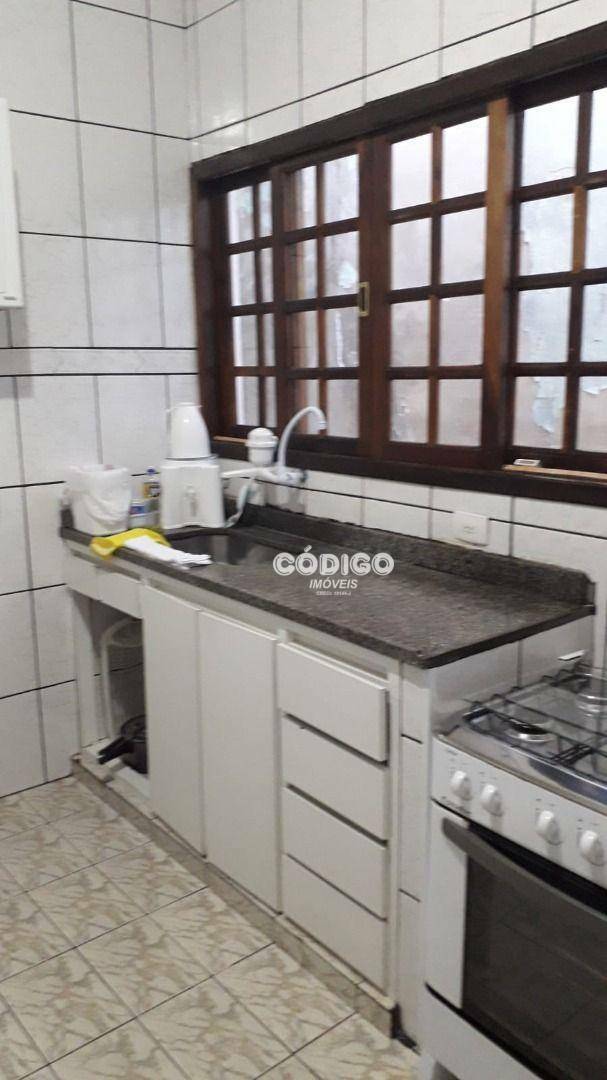 Casa à venda com 3 quartos, 144m² - Foto 6