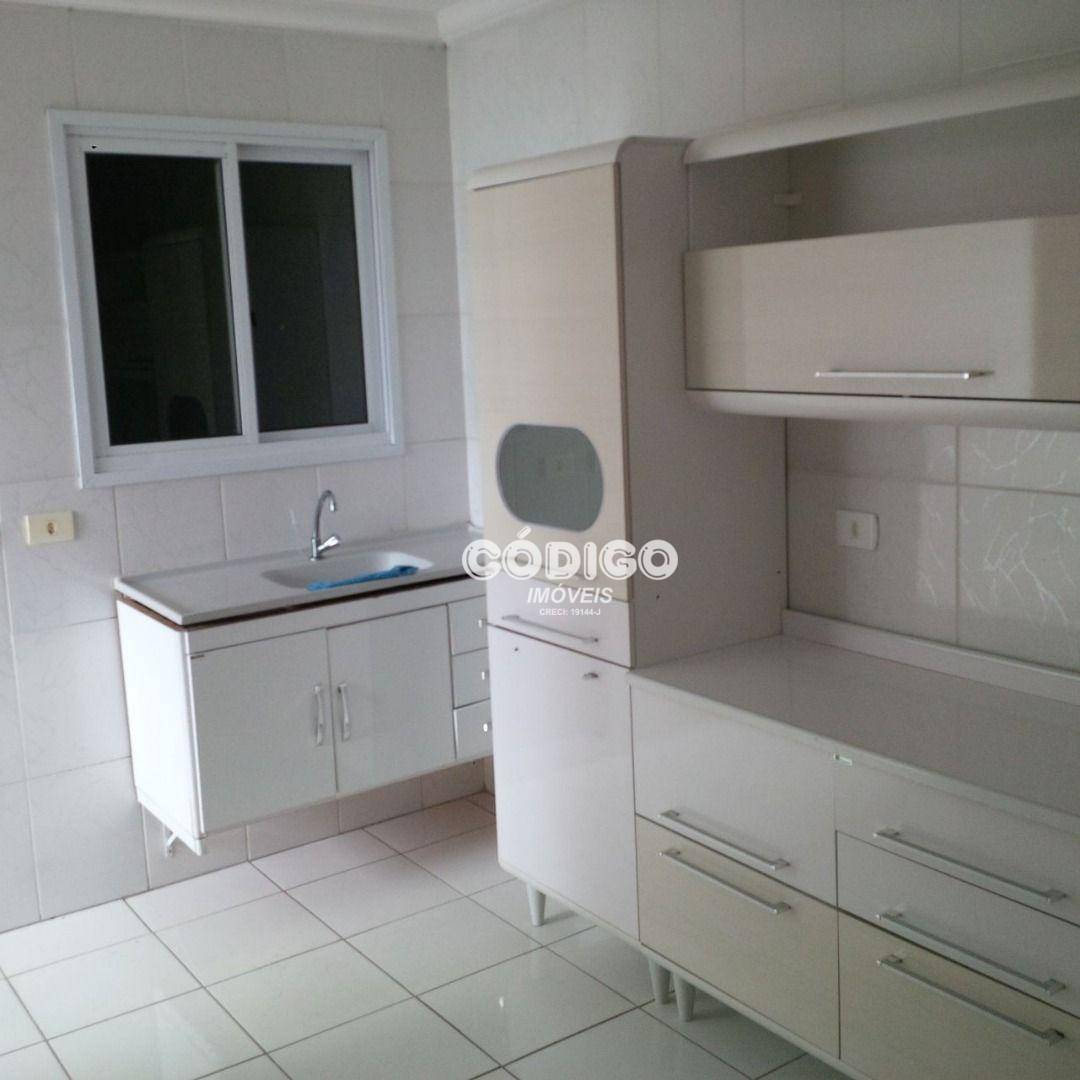 Apartamento à venda com 2 quartos, 70m² - Foto 6