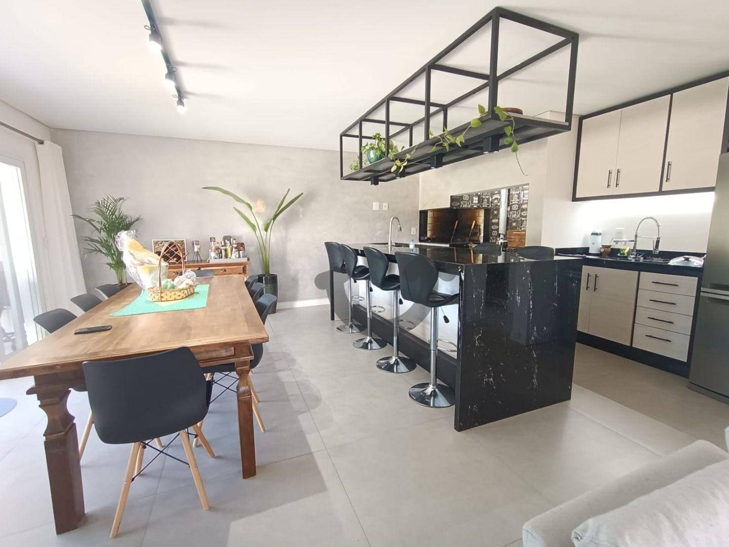 Casa à venda com 3 quartos, 181m² - Foto 14