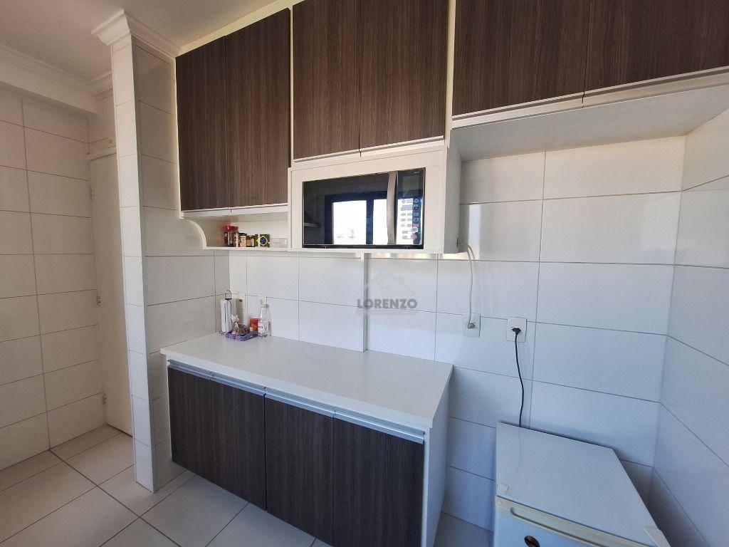 Apartamento à venda com 3 quartos, 138m² - Foto 11